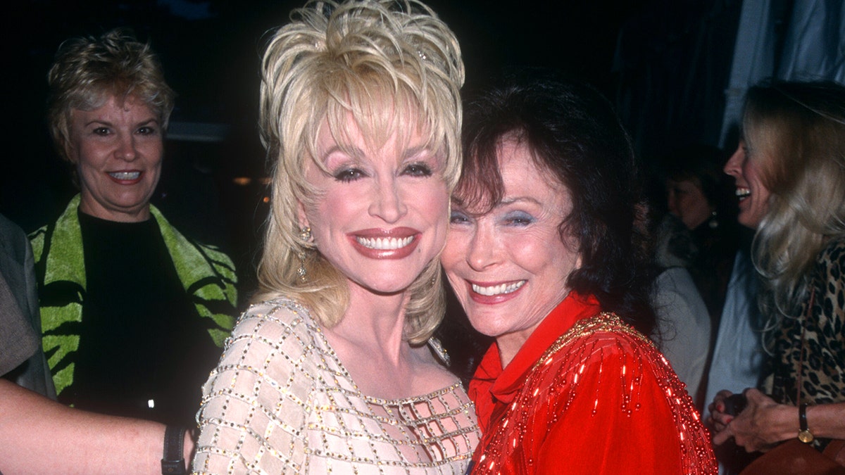 Dolly Parton, Loretta Lynn