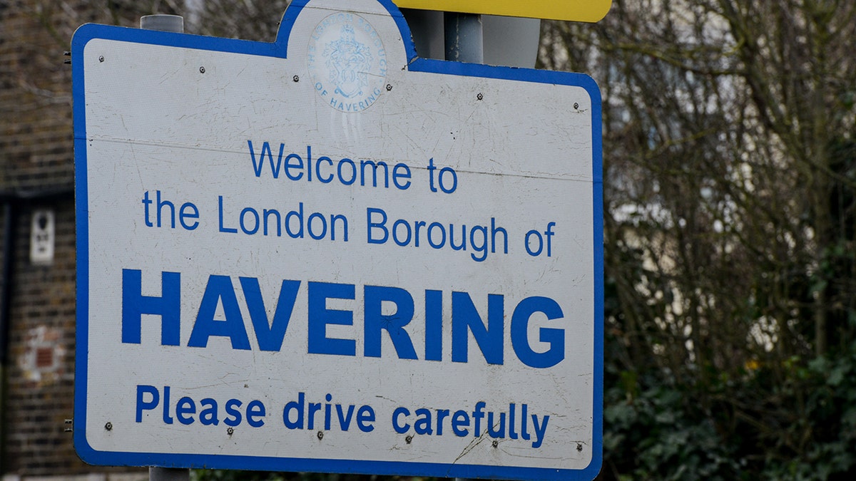 Havering Sign