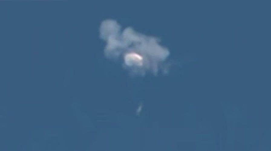 US fighter jet shoots down Chinese spy balloon live on Fox 