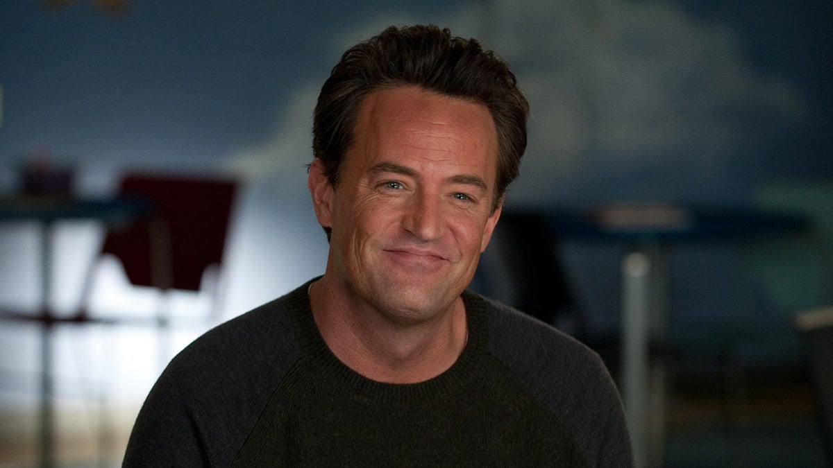 Matthew Perry smiling